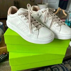 Geox Respira Nashik Junior in Whit & Rose Gold size EUR 37 size 5 US.